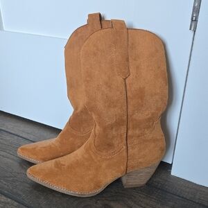 BEAST FASHION Camel Suede Heeled Boots